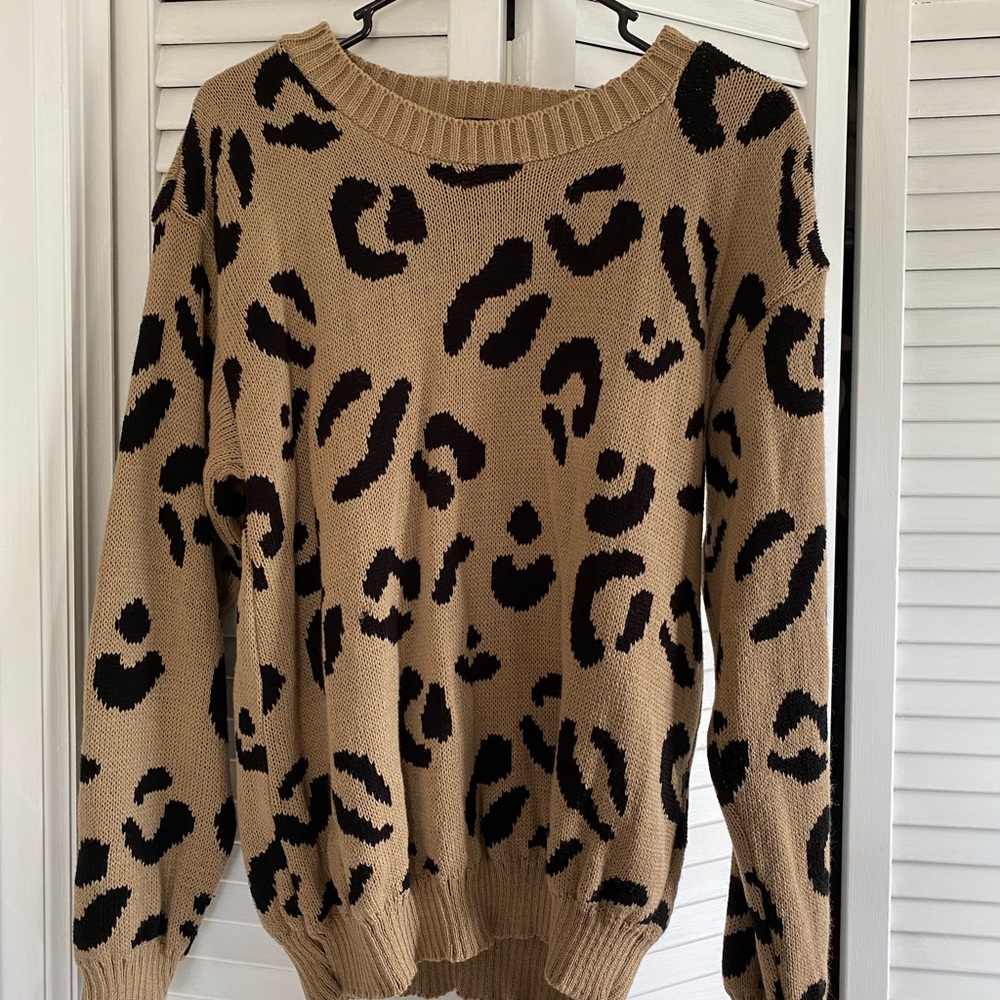 Cheetah sweater